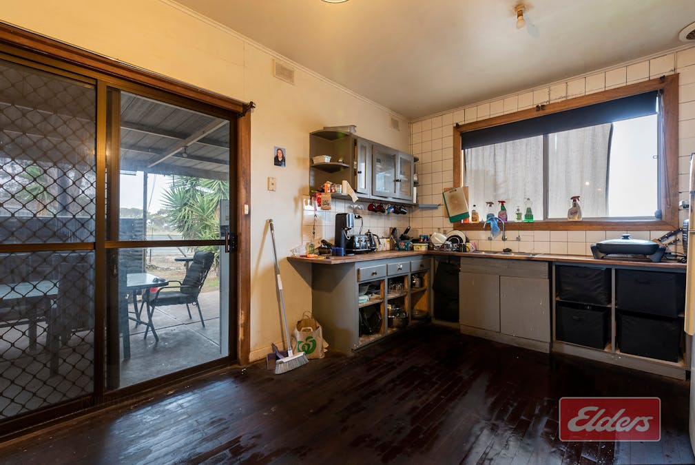 341 Devon Road, Lower Light, SA, 5501 - Image 15