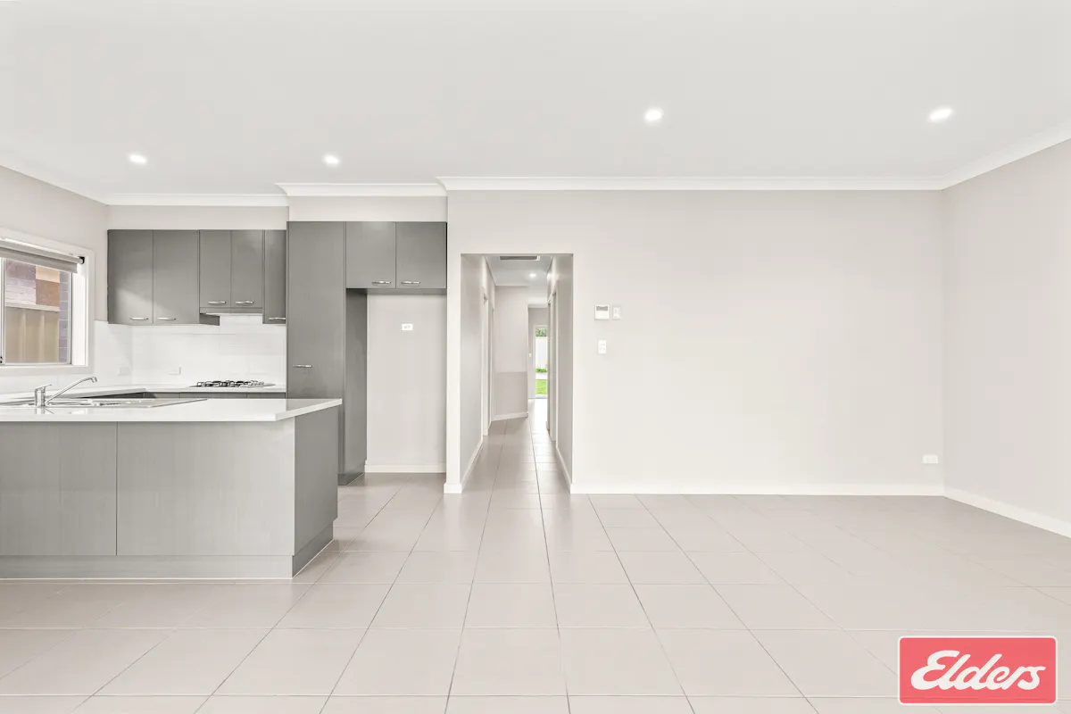 7D Queen Street — photo 18 of 26
