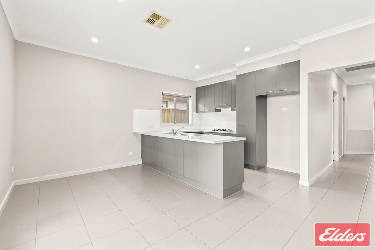 7D Queen Street — photo 16 of 26