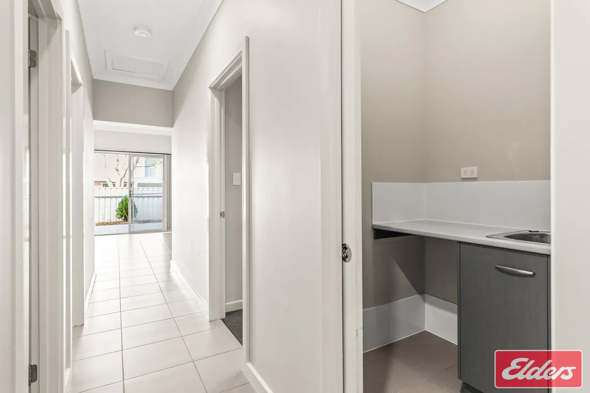 7D Queen Street — photo 11 of 26