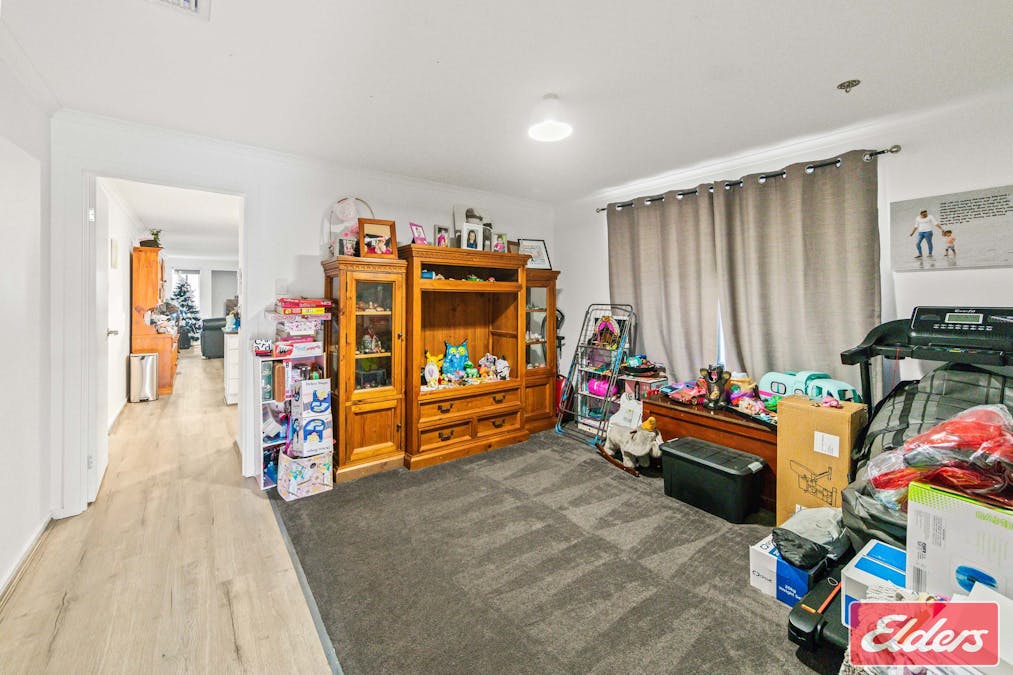 2 Brambley Lane, Craigmore, SA, 5114 - Image 7