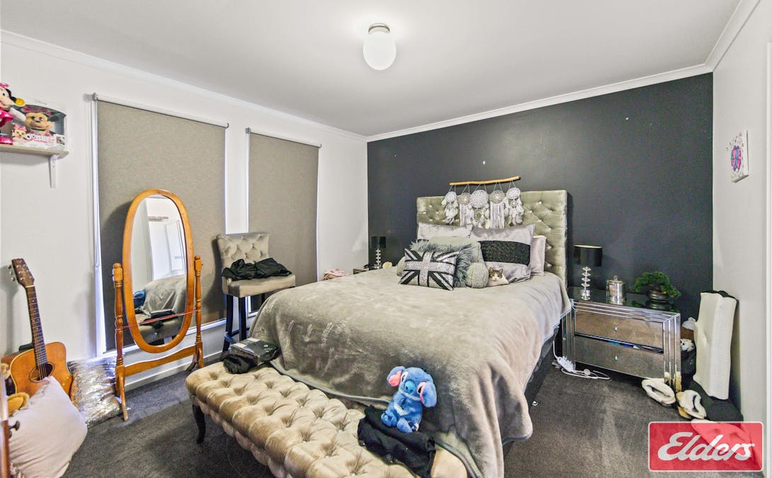 2 Brambley Lane, Craigmore, SA, 5114 - Image 8