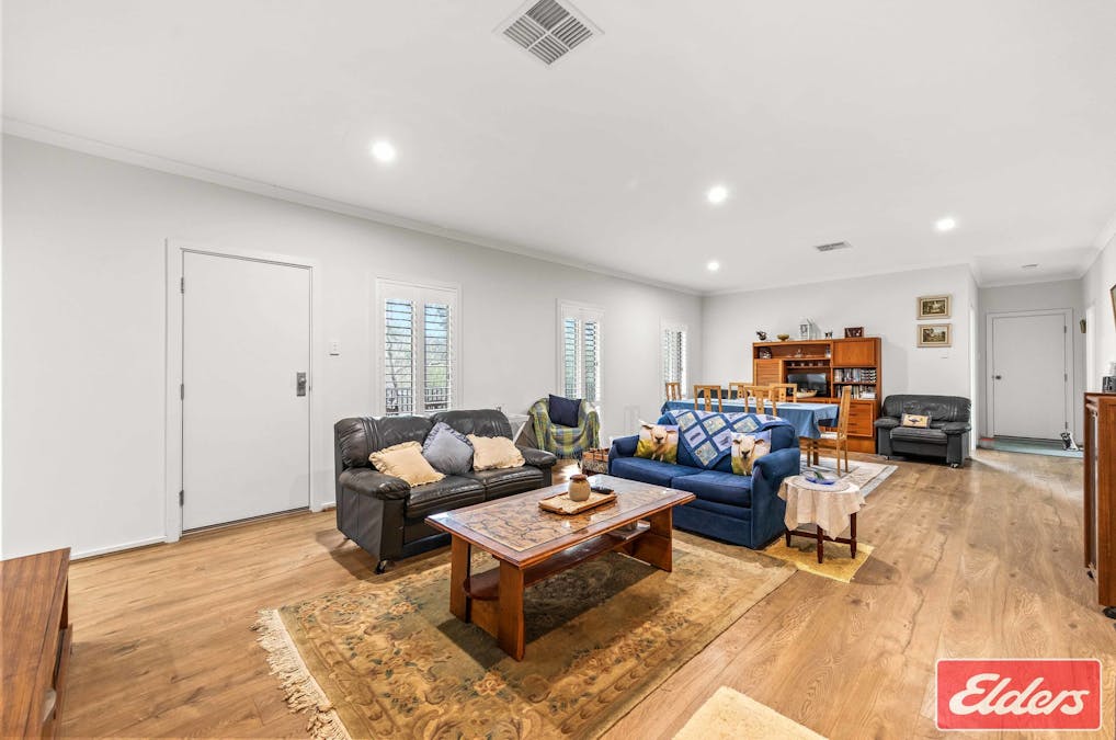 229 Warren Road, Williamstown, SA, 5351 - Image 15