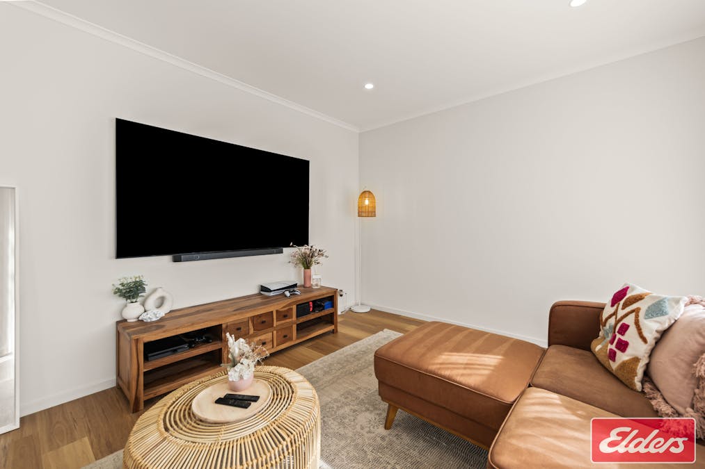 14 Holloway Crescent, Evanston South, SA, 5116 - Image 6