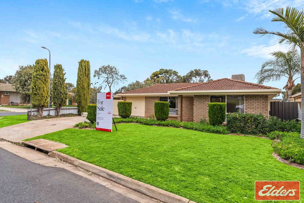 52 California Avenue, Craigmore, SA, 5114 - Image 2