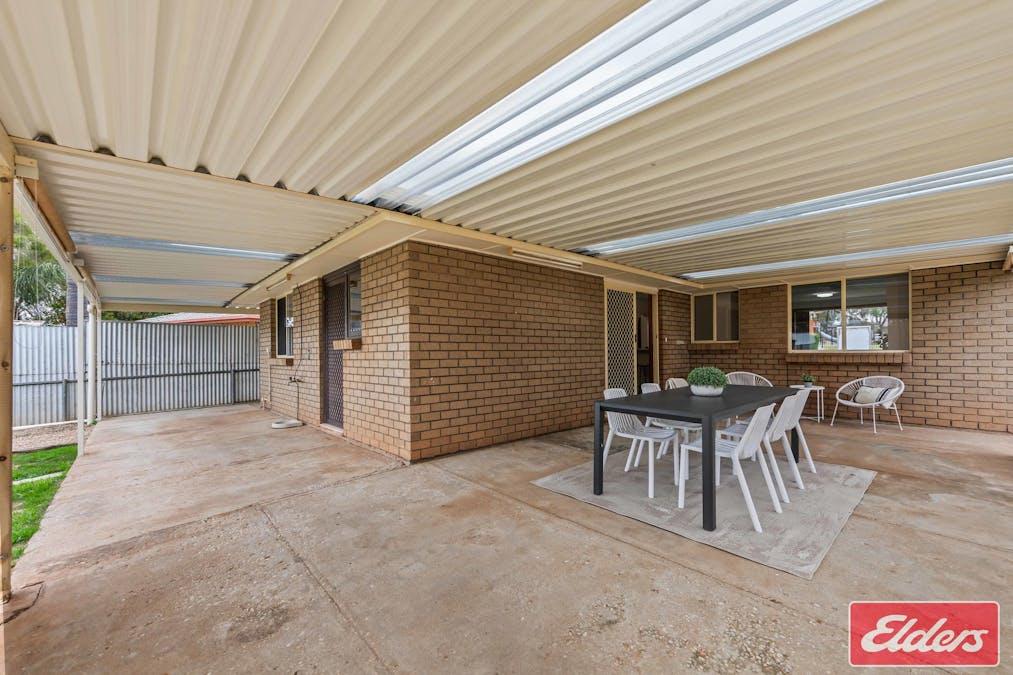 52 California Avenue, Craigmore, SA, 5114 - Image 21