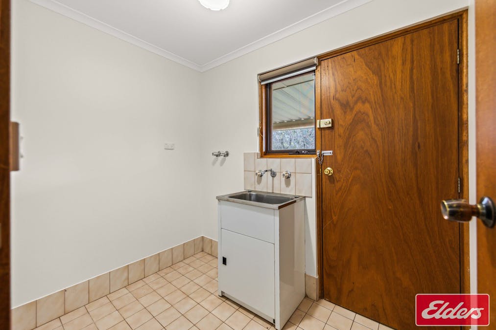 52 California Avenue, Craigmore, SA, 5114 - Image 18