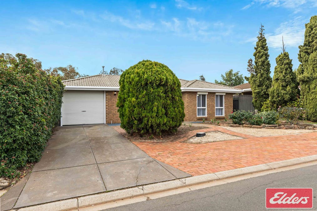 16 Elmwood Circuit, Blakeview, SA, 5114 - Image 2