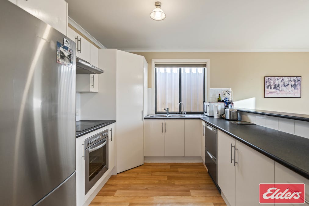 7 Harradine Street, Gawler East, SA, 5118 - Image 5