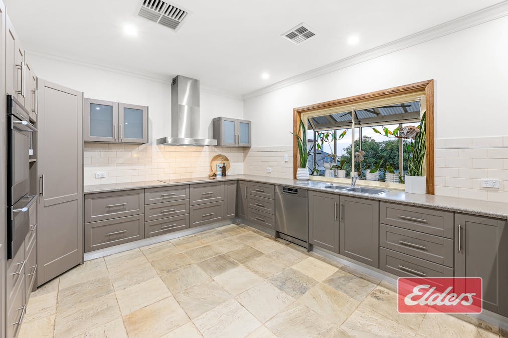 14 Selway Place, Evanston Park, SA, 5116 - Image 11