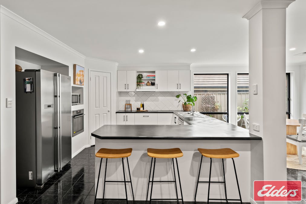 7 Maxwell Court, Evanston Park, SA, 5116 - Image 9