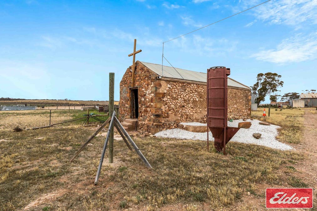 106 Railway Terrace, Sutherlands, SA, 5374 - Image 12