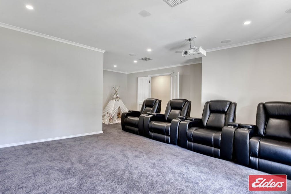 2 Rossiter Drive, Evanston Park, SA, 5116 - Image 3