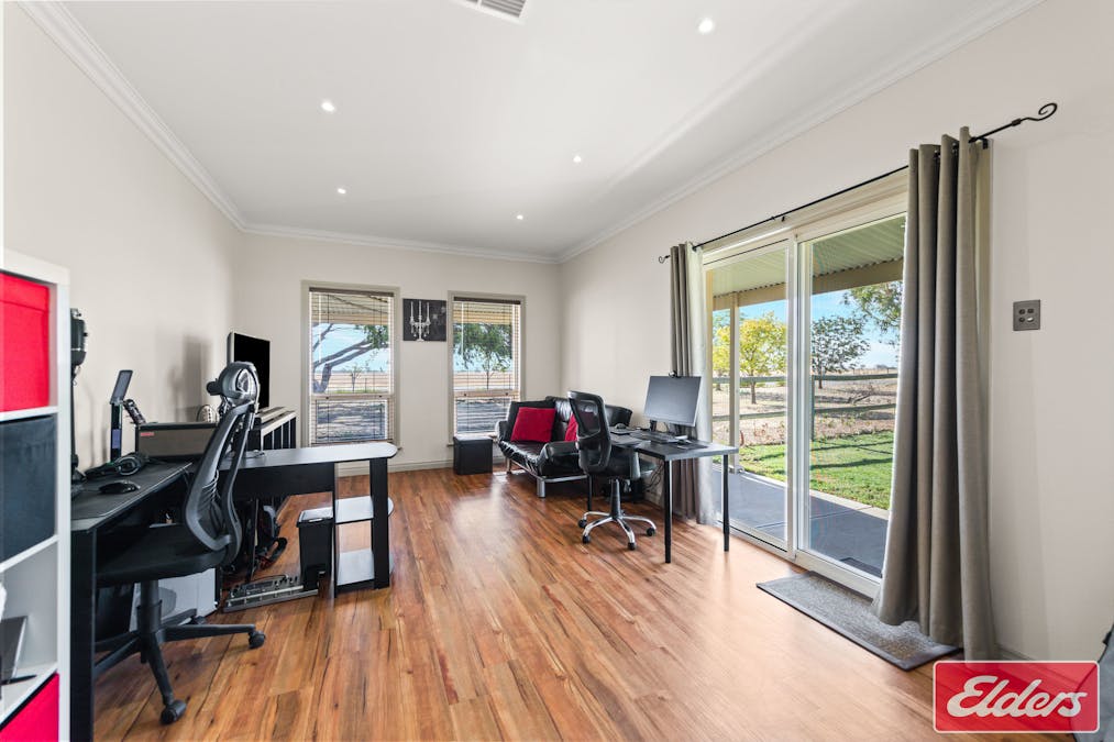 1 Cliff Road, Roseworthy, SA, 5371 - Image 15