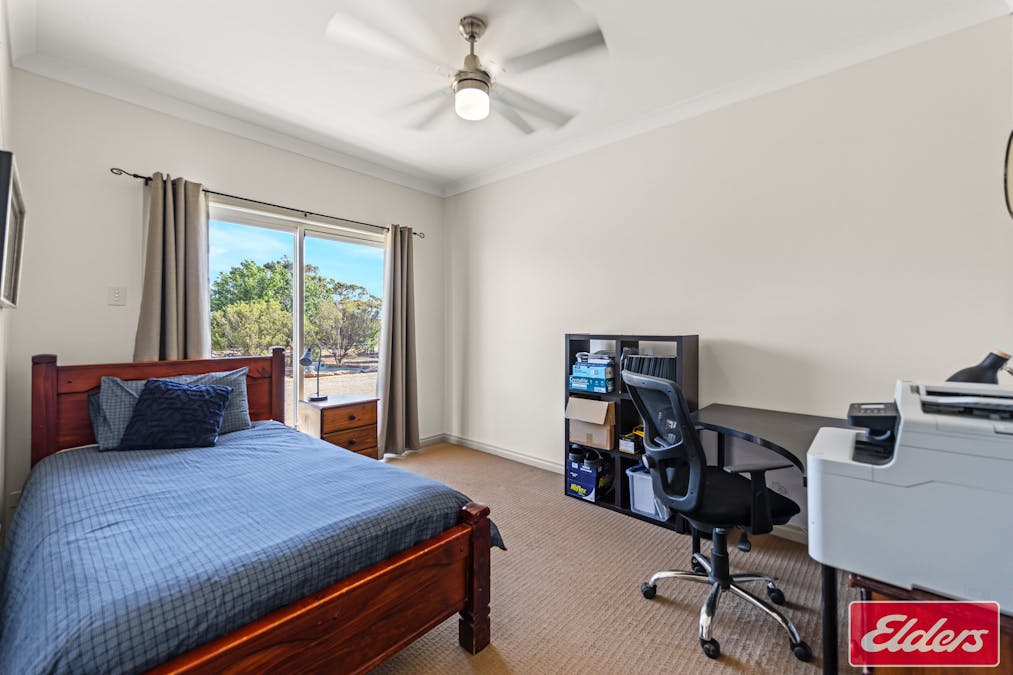 1 Cliff Road, Roseworthy, SA, 5371 - Image 20