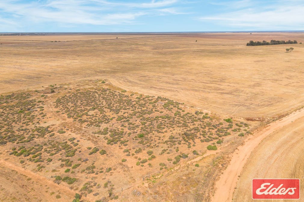 Sec592-595 Light Beach Road, Lower Light, SA, 5501 - Image 9