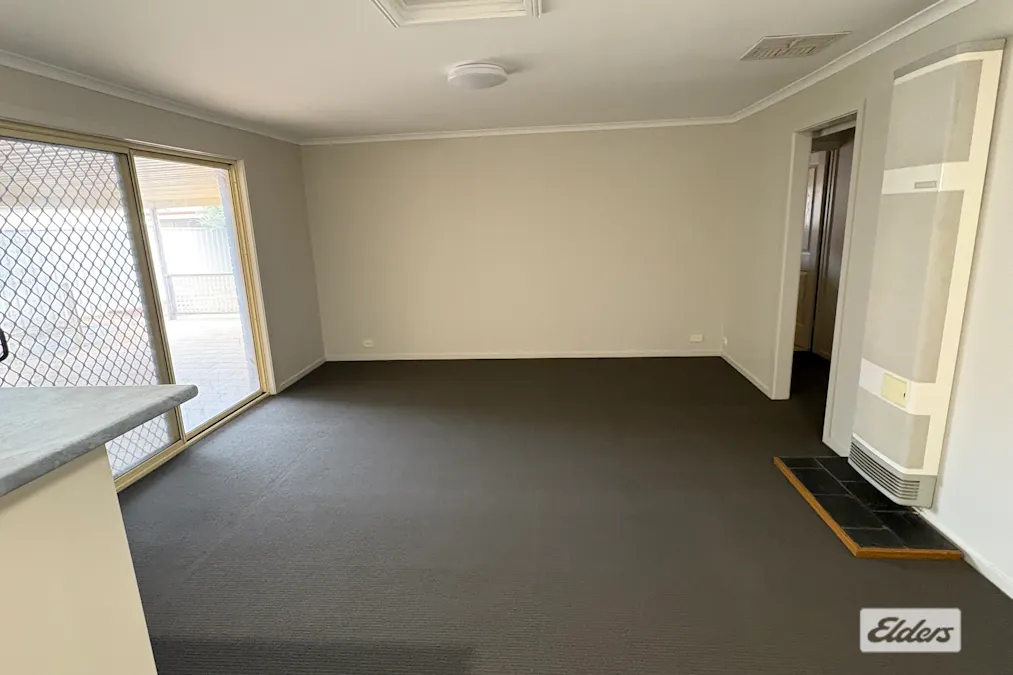 17 Maxwell Court, Evanston Park, SA, 5116 - Image 3