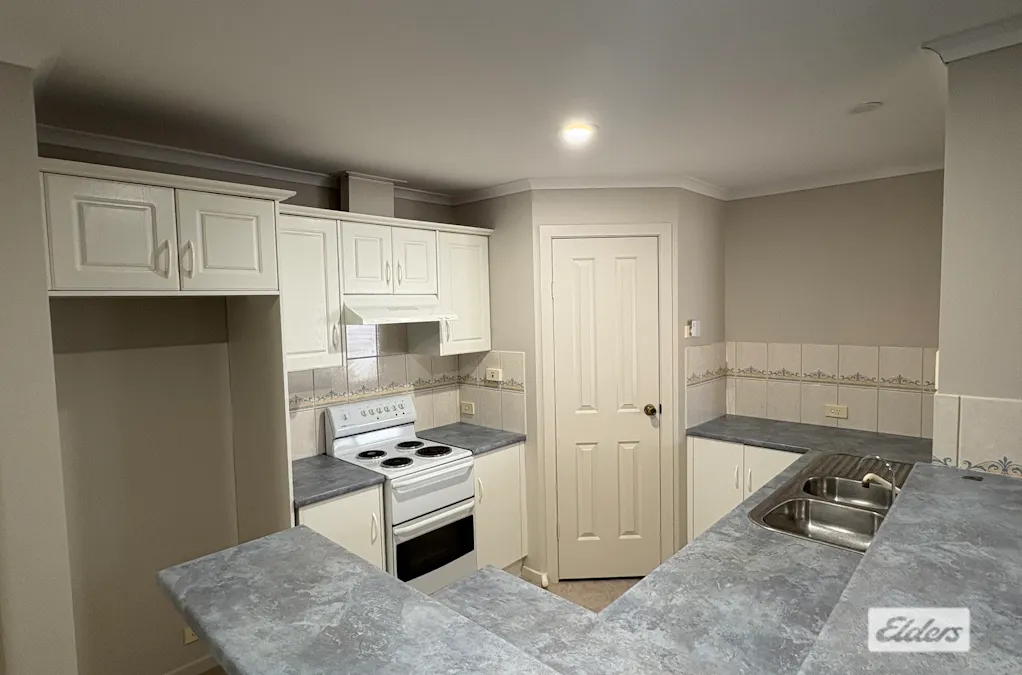 17 Maxwell Court, Evanston Park, SA, 5116 - Image 4