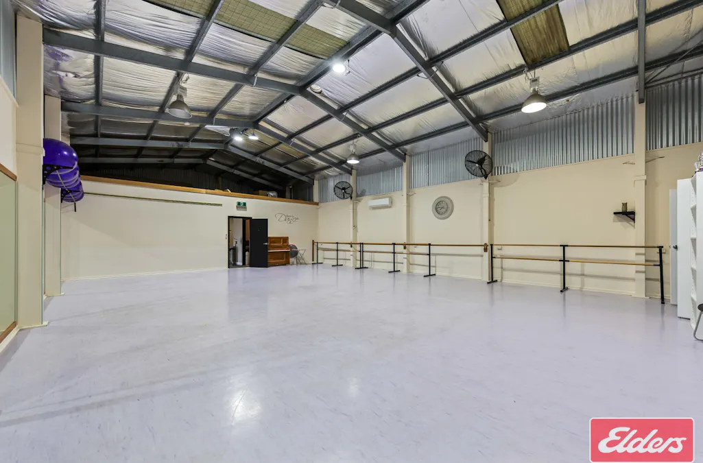 9 Paxton Street, Willaston, SA, 5118 - Image 11