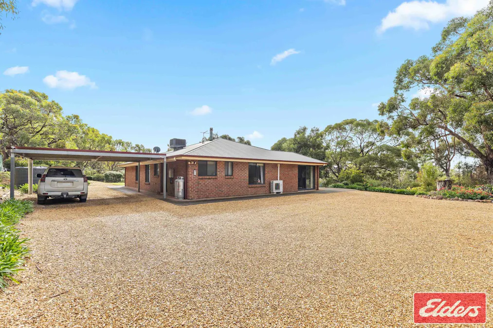 10 Walter Randall Glen, Pewsey Vale, SA, 5351 - Image 4