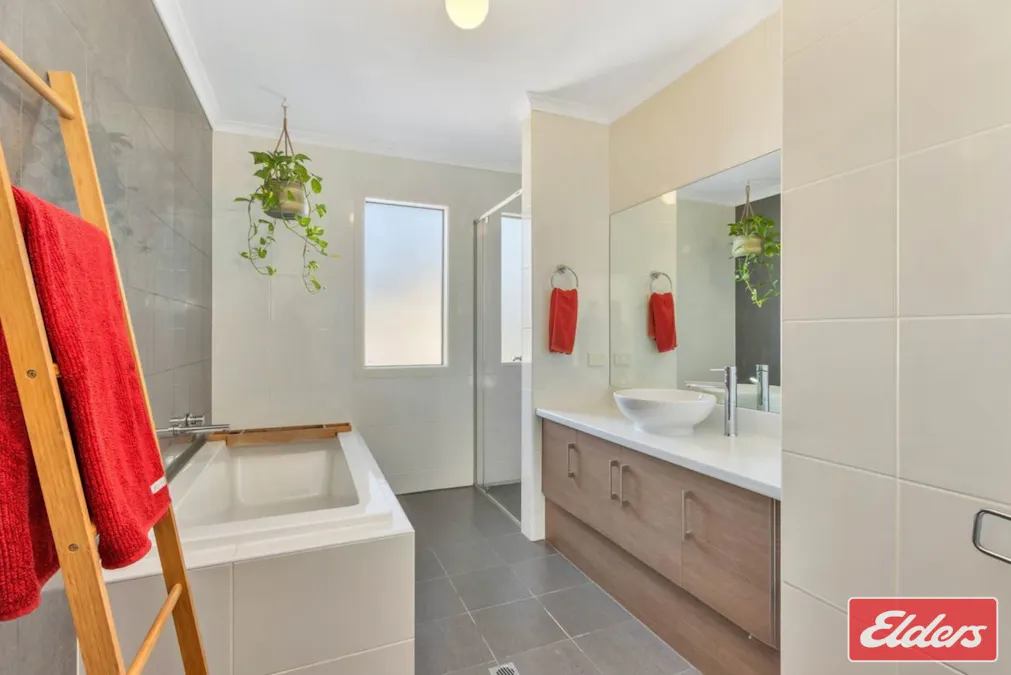 3 Ames Drive, Evanston Park, SA, 5116 - Image 12