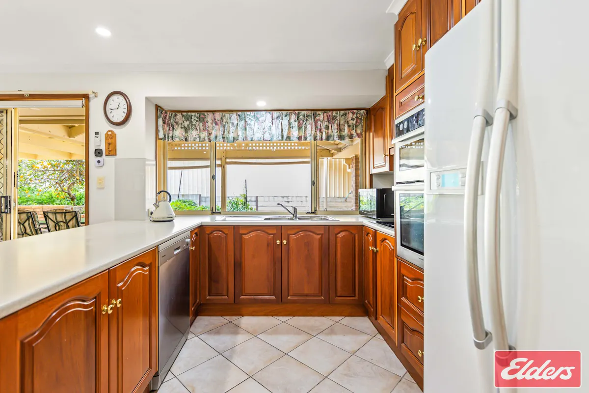 11 Kemp Street — photo 8 of 30