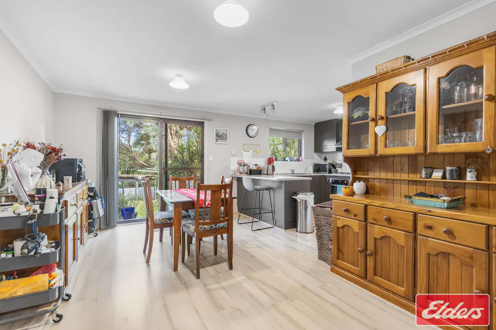 16 Darrell Street, Evanston Park, SA, 5116 - Image 8