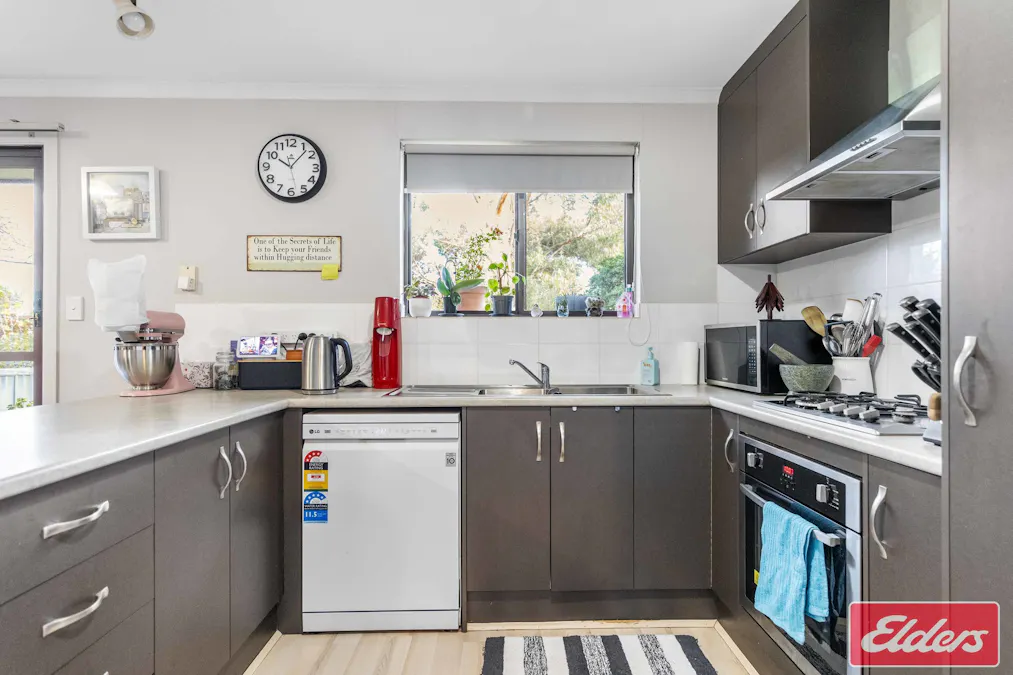 16 Darrell Street, Evanston Park, SA, 5116 - Image 12
