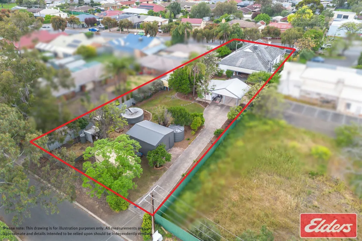 14 Redbanks Road — photo 3 of 30