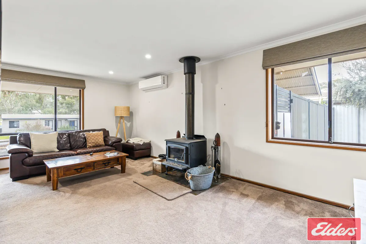 25 Eva Street — photo 6 of 30