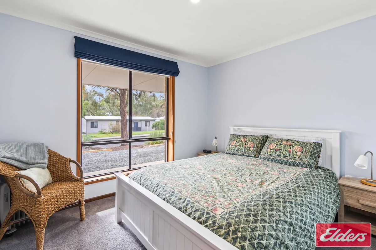 25 Eva Street — photo 17 of 30