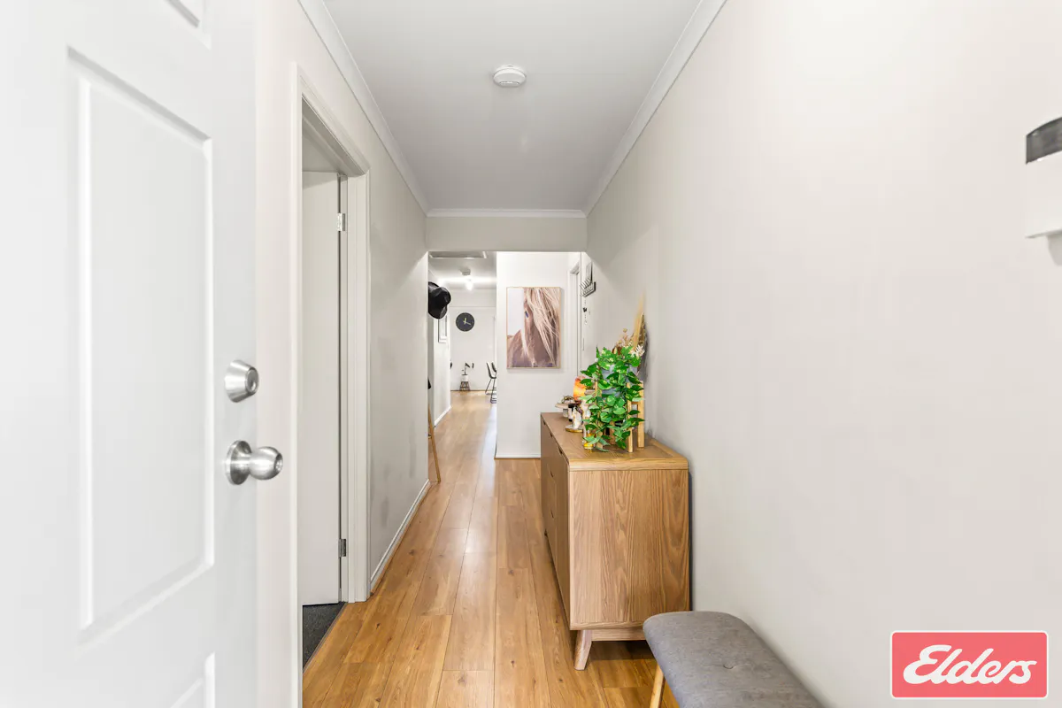 9 Kendell Lane — photo 3 of 24