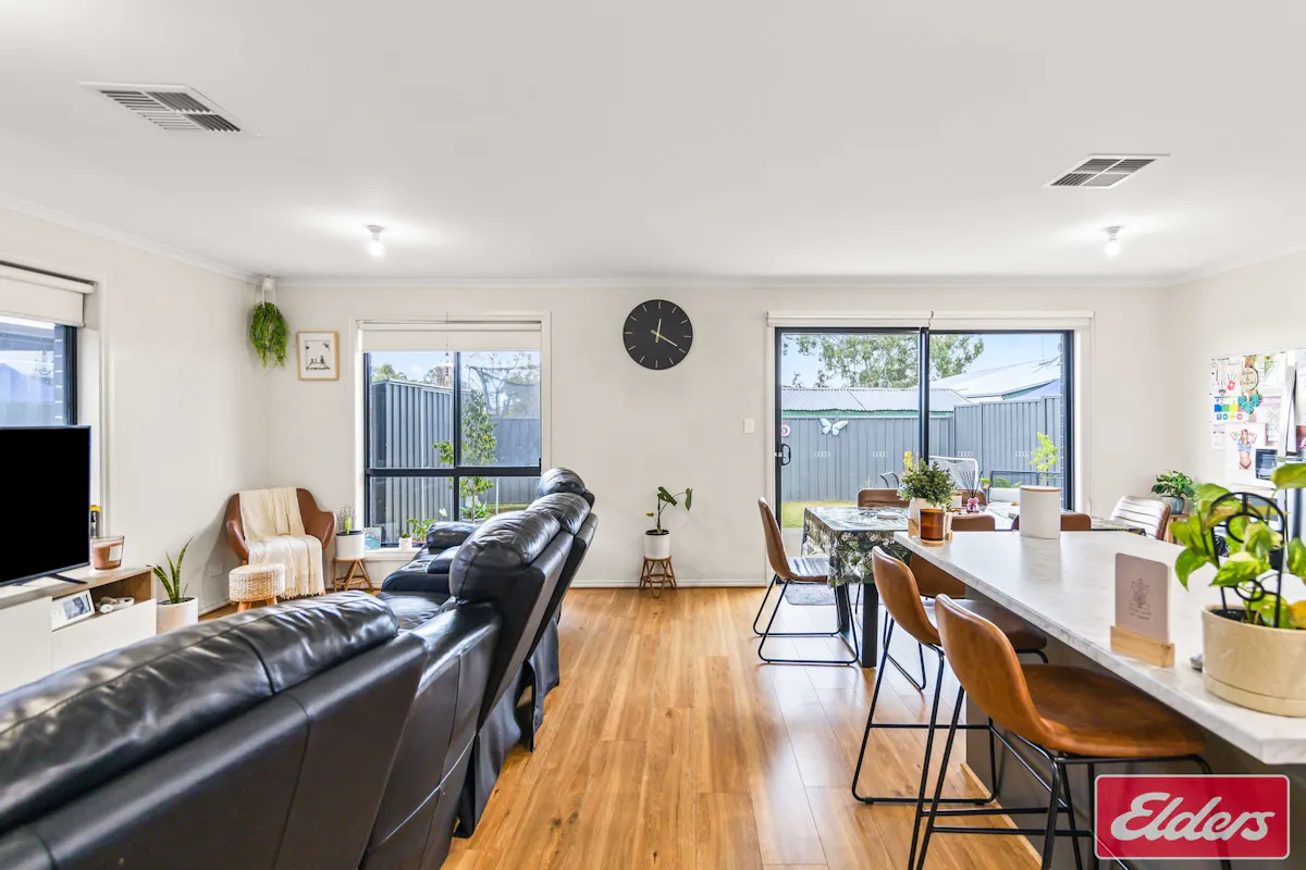 9 Kendell Lane — photo 4 of 24