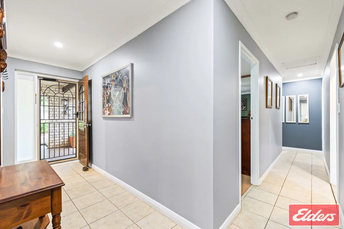 10 View Crescent — photo 5 of 30