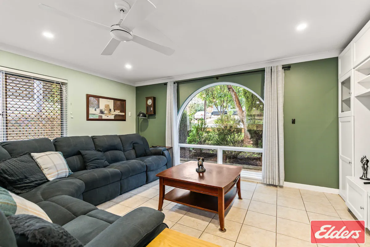 10 View Crescent — photo 12 of 30