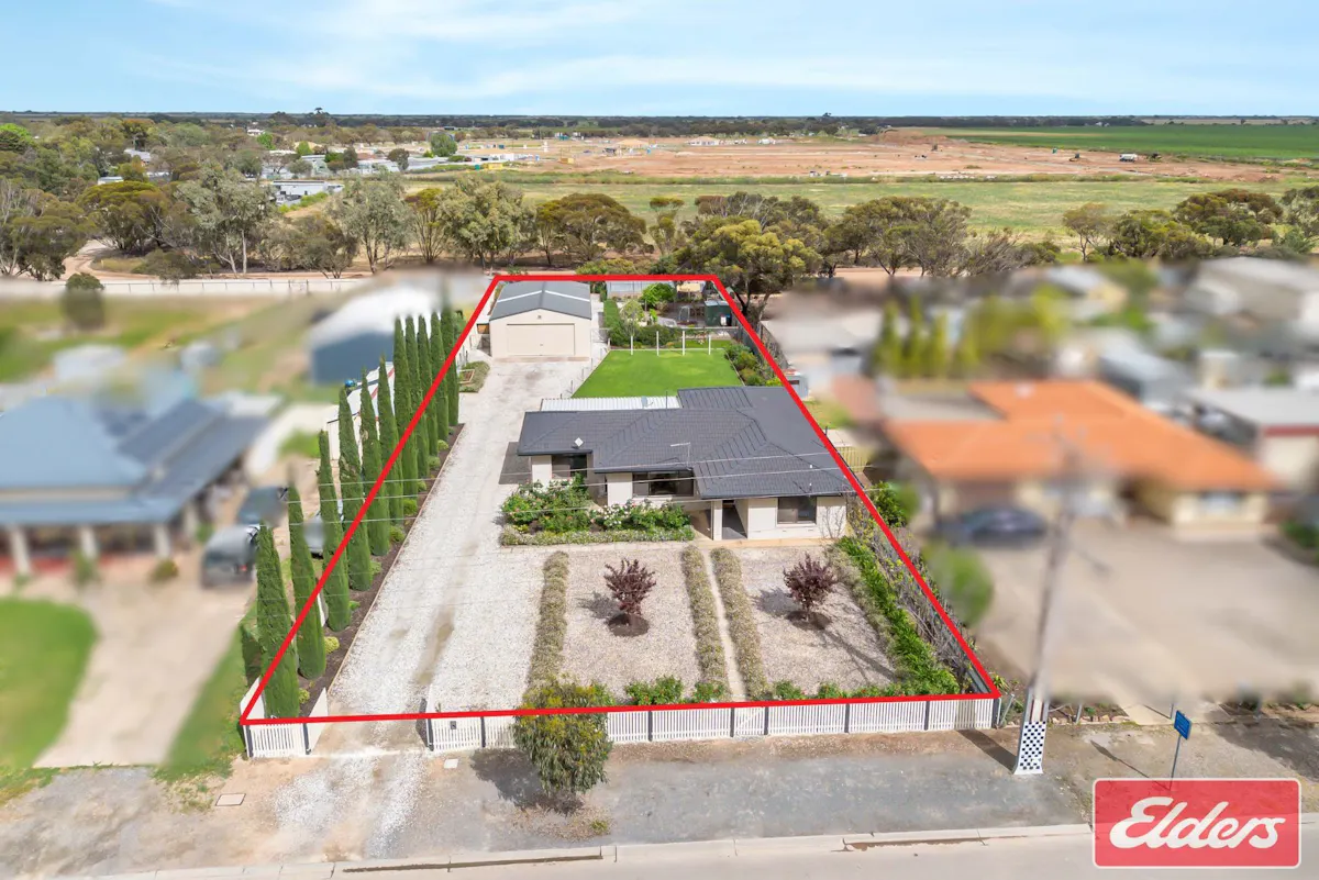 41 Aerodrome Road — photo 2 of 30
