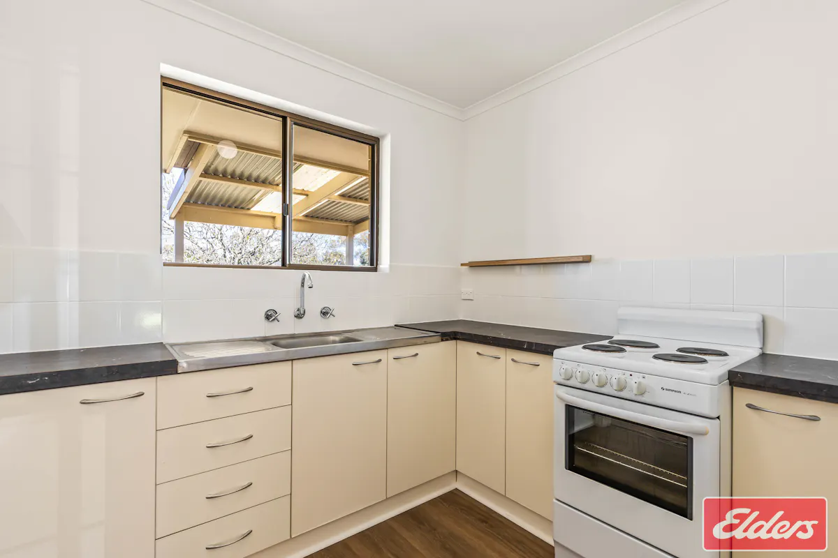8/42 Davies Street — photo 9 of 27