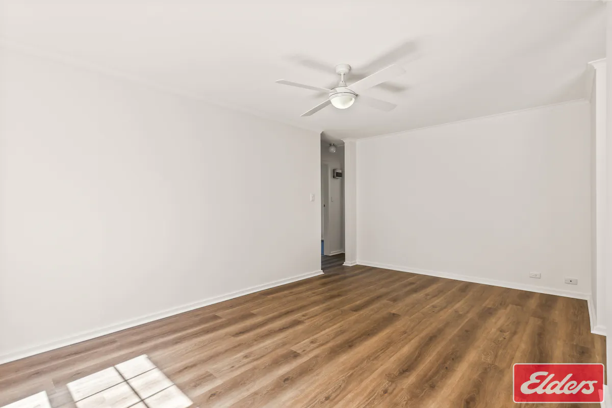 8/42 Davies Street — photo 4 of 27