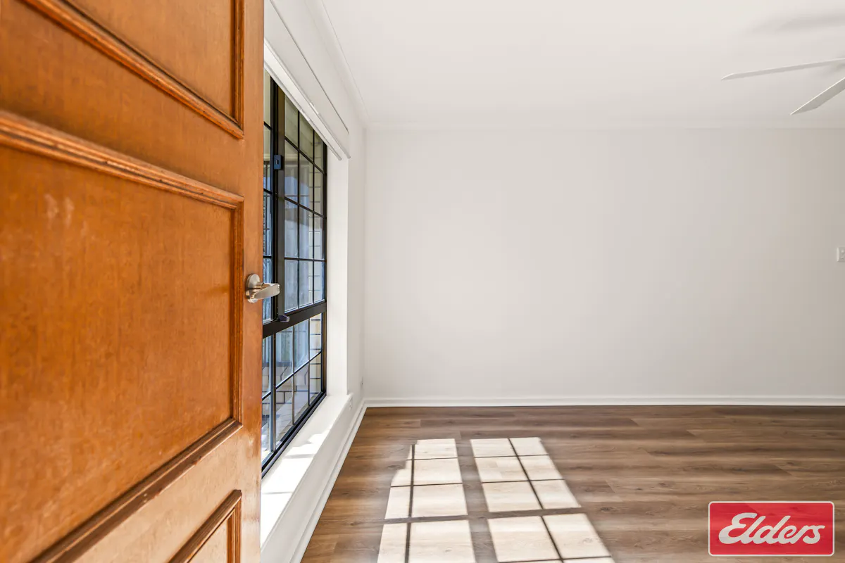 8/42 Davies Street — photo 3 of 27