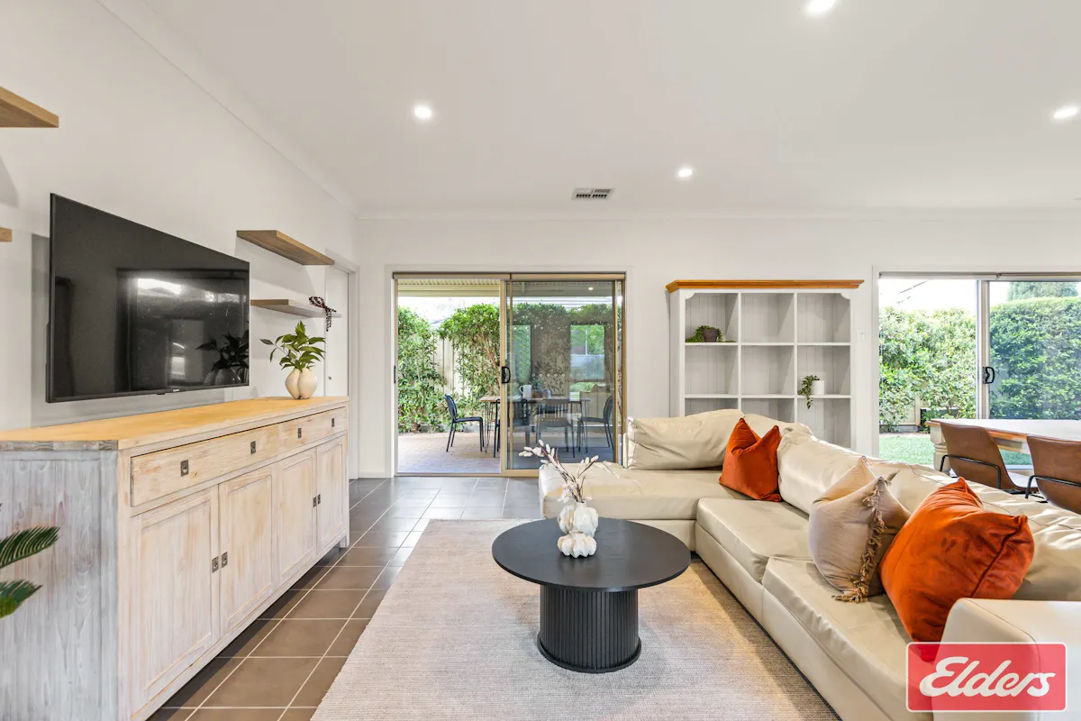 7/10 Settlers Hill Drive — photo 11 of 30
