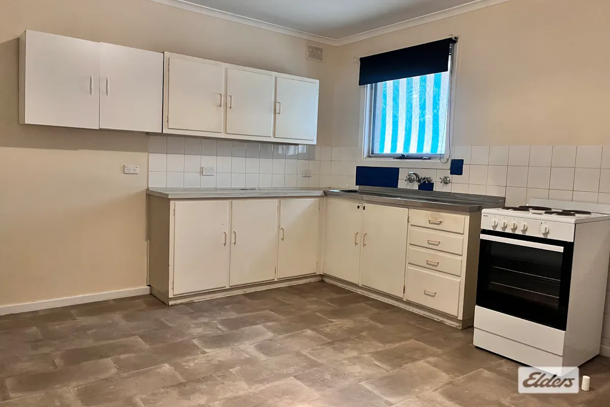 5 Longford Street — photo 4 of 11