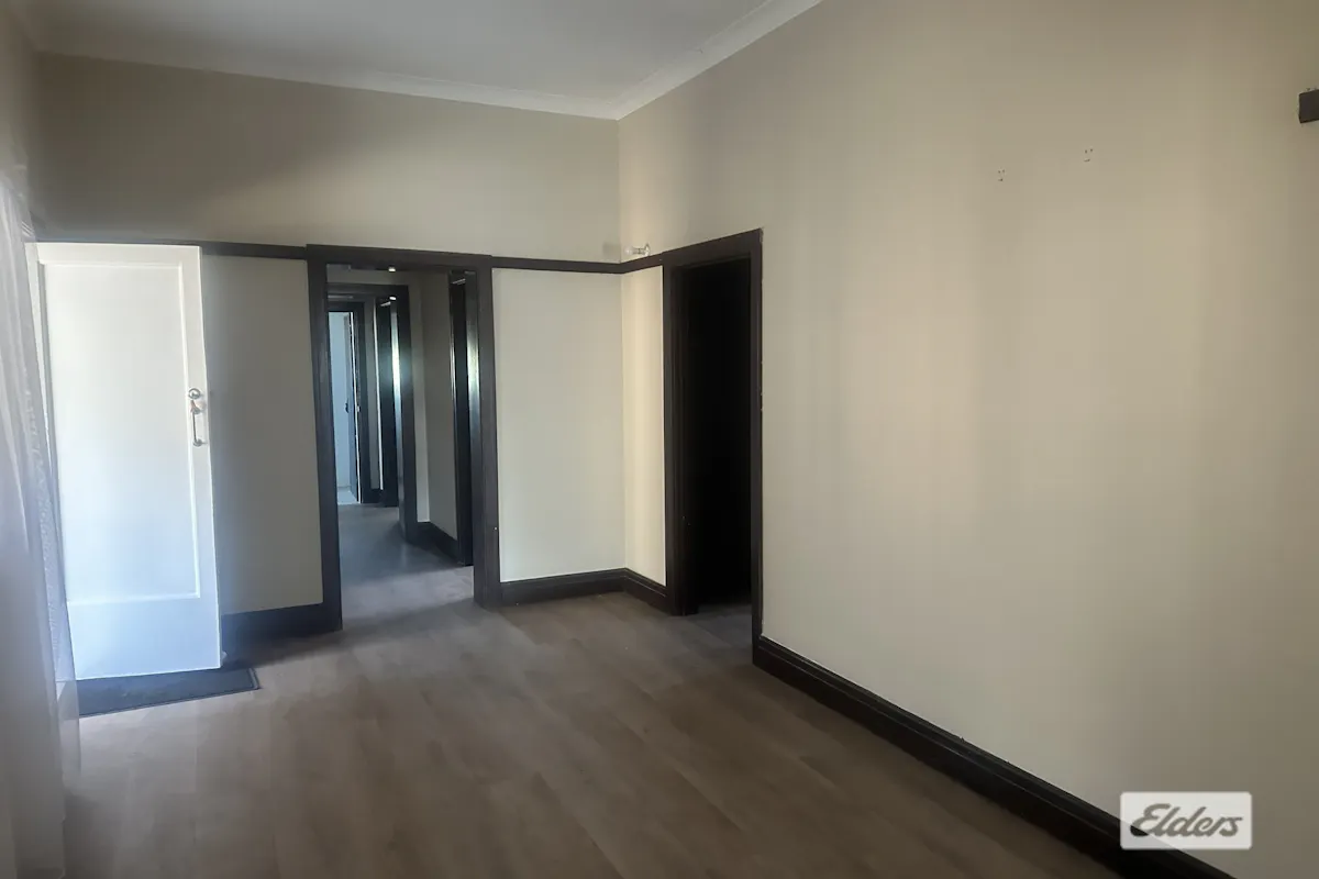 140A Victoria Street — photo 12 of 18