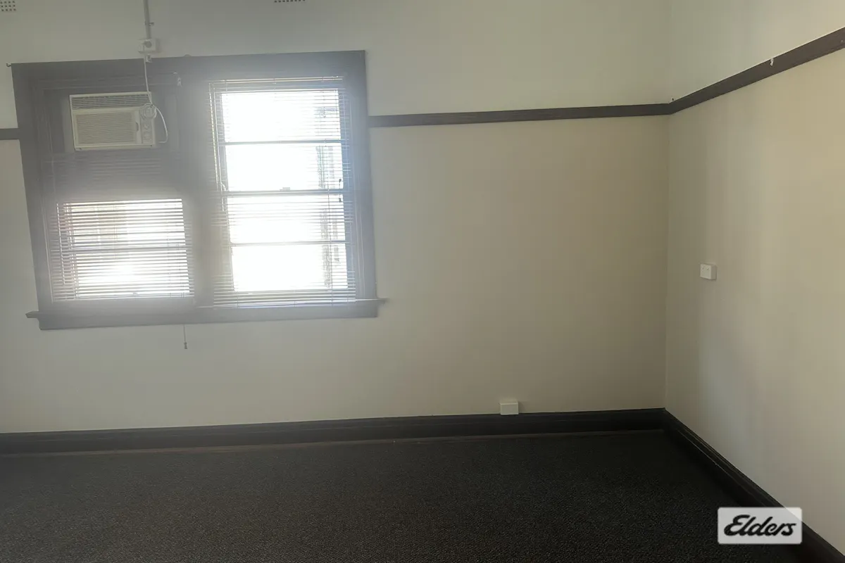 140A Victoria Street — photo 14 of 18