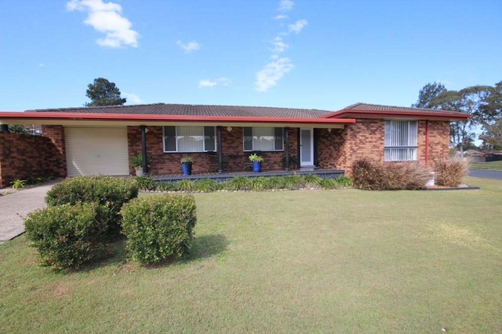 82 Ritchie Crescent, Taree, NSW, 2430 Sold Elders Real Estate