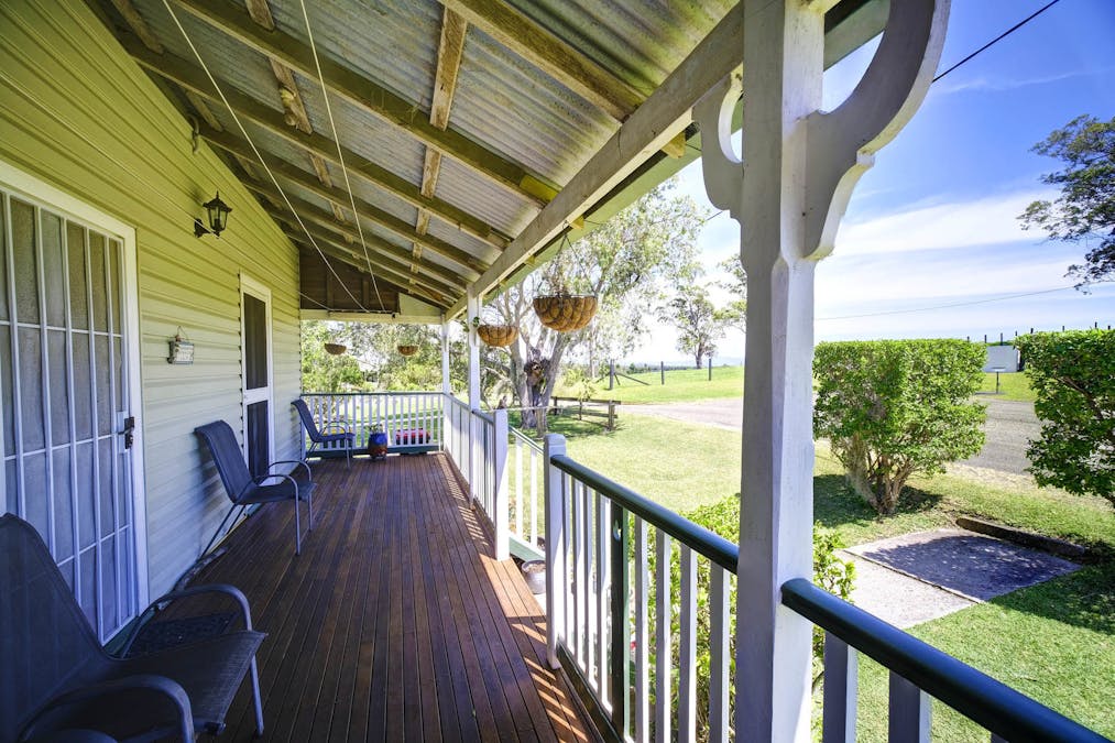 11 Surbiton Place, Mitchells Island, NSW, 2430 - Image 2