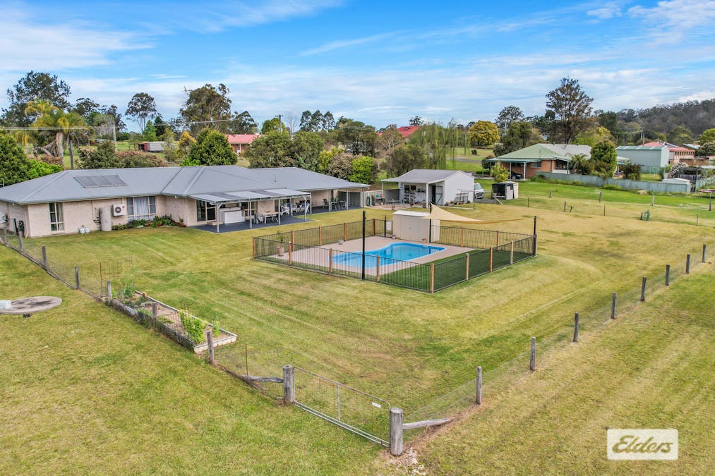 10 Carina Close , Taree, NSW, 2430 - Image 31