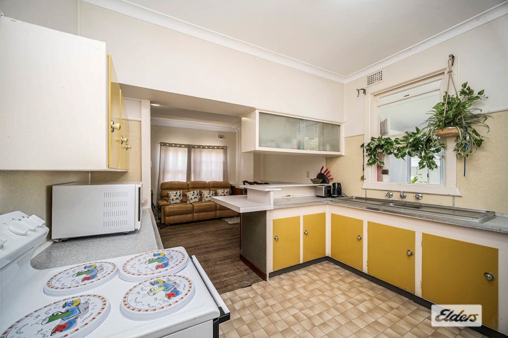 36 Chatham Avenue , Taree, NSW, 2430 Sold Elders Real Estate