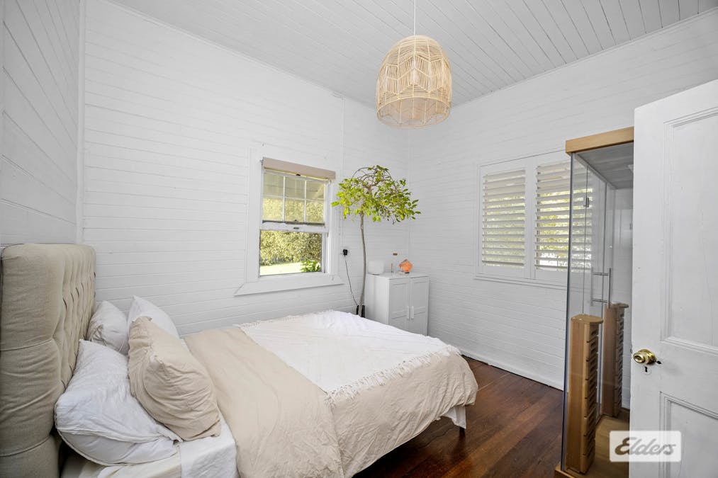 35 Eric Street, Taree, NSW, 2430 - Image 8