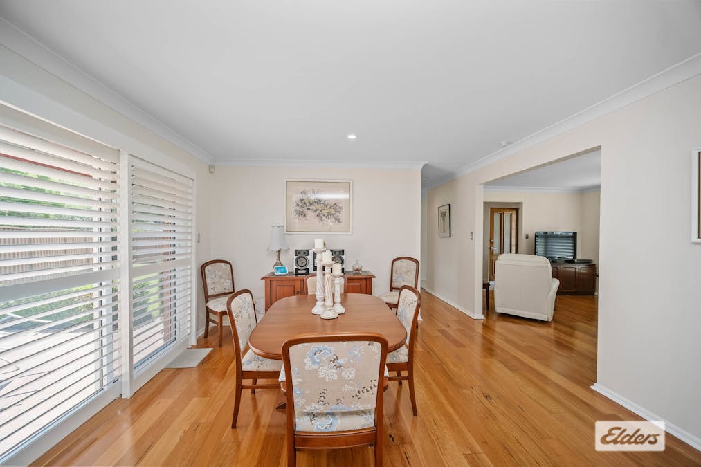 7 Ochiltree Place, Taree, NSW, 2430 - Image 8