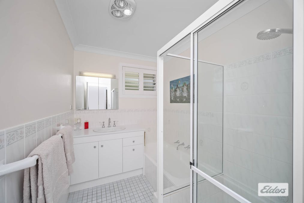 7 Ochiltree Place, Taree, NSW, 2430 - Image 17